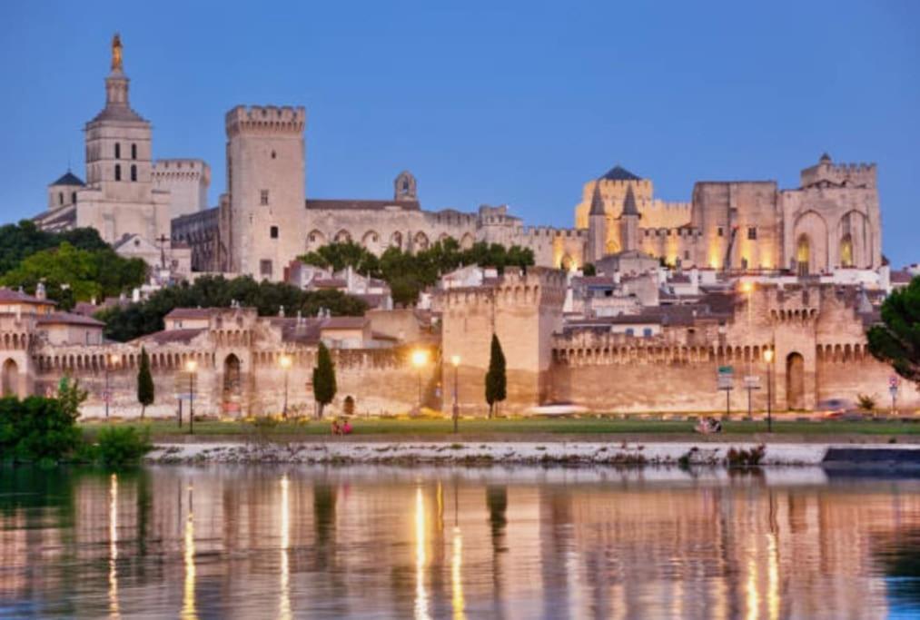 Gite Amour De Provence Châteaurenard Εξωτερικό φωτογραφία