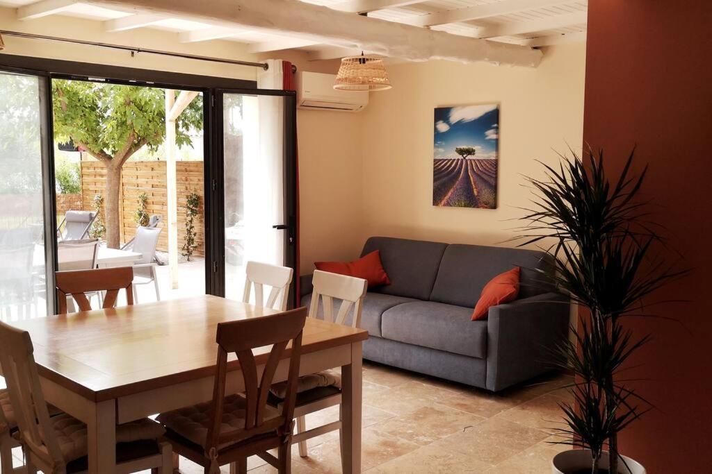 Gite Amour De Provence Châteaurenard Εξωτερικό φωτογραφία