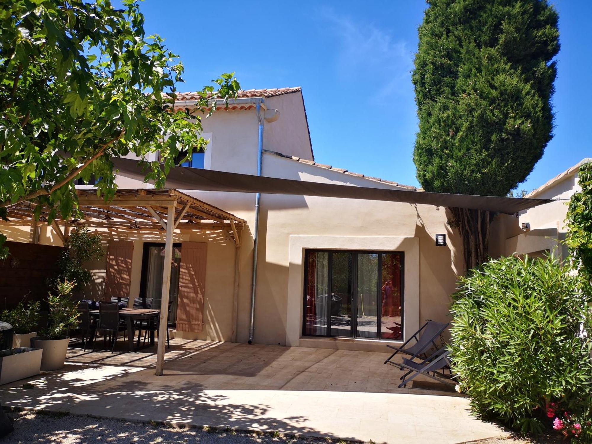 Gite Amour De Provence Châteaurenard Εξωτερικό φωτογραφία